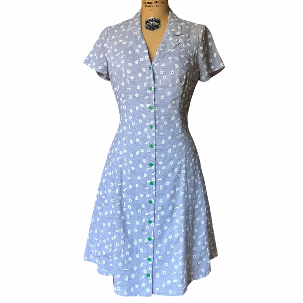 ModCloth Fit and Flare Button Down Dress Medium